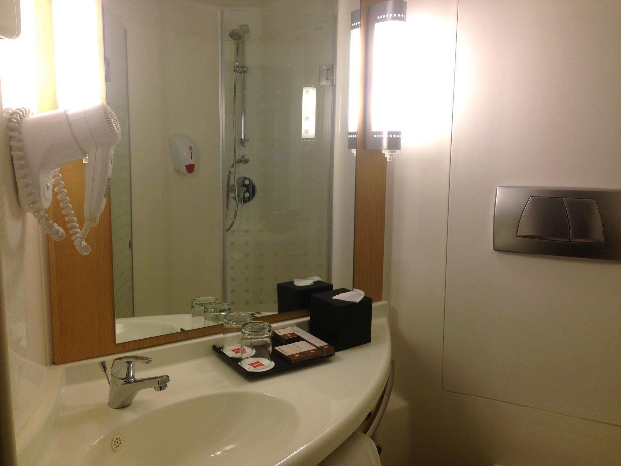 ג'קרטה Swiss-Belinn Cawang מראה חיצוני תמונה